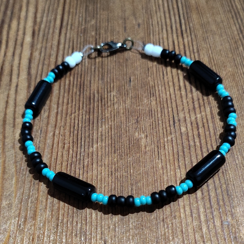 Men's Black and Blue Beaded Bracelet,  Handmade Men's Beaded Bracelet